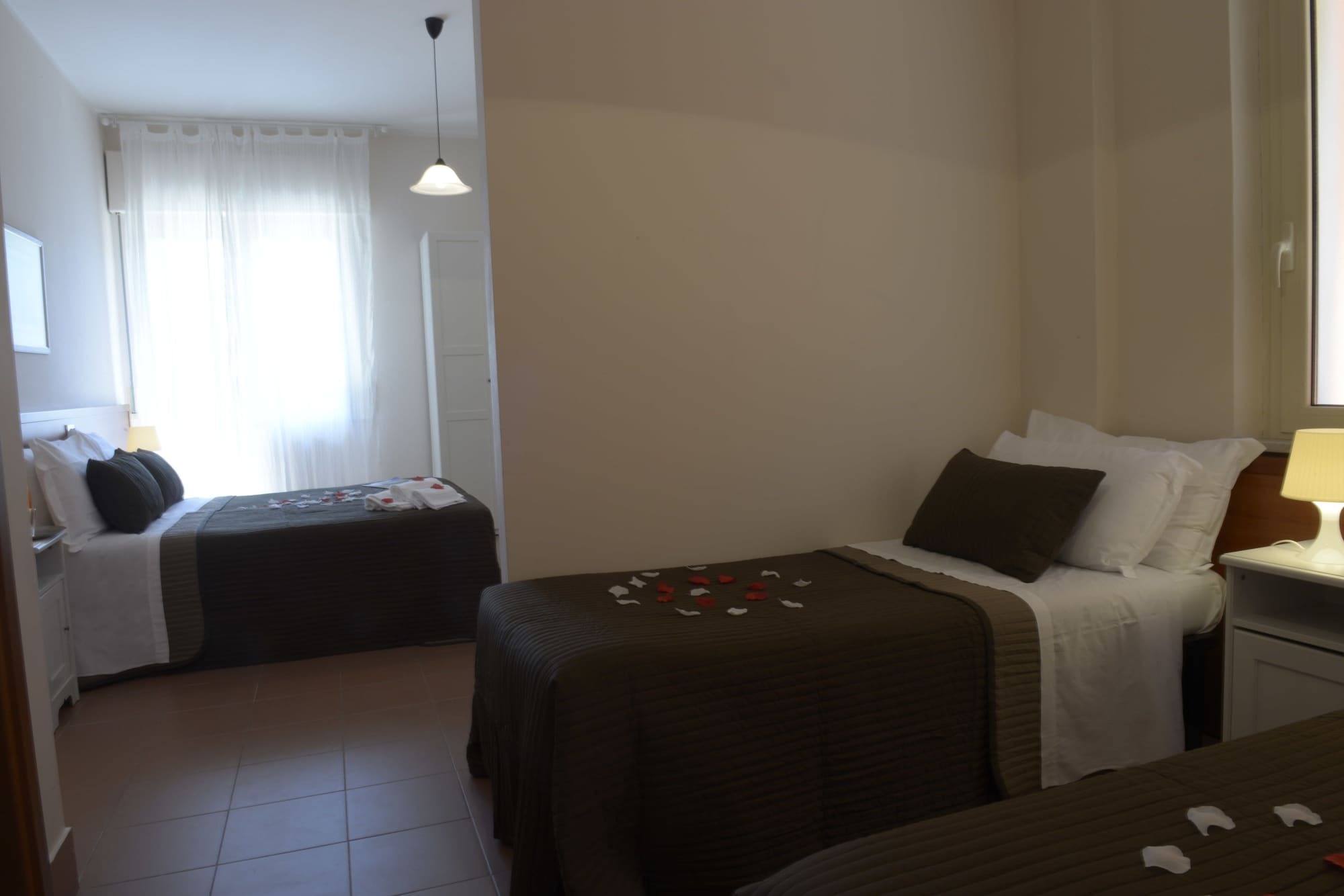 Hotel Antagos Montesilvano Bagian luar foto